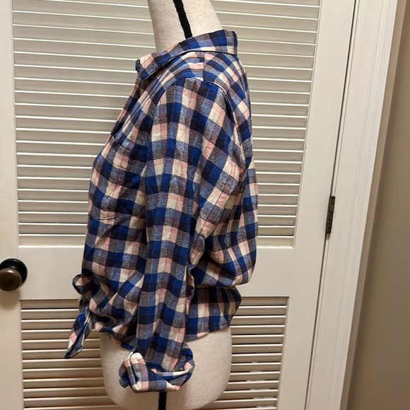 26.Madewell Plaid Flannel Tie-Front Shirt in Blue Shadow, Size Medium, NWOT - Picture 11 of 17